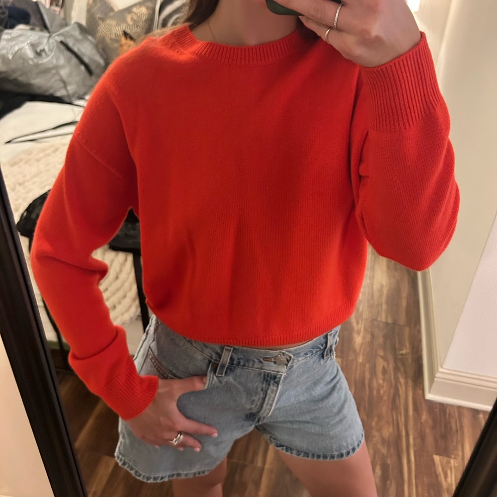 Athleta Merino Extra Fine Wool Crewneck Sweater